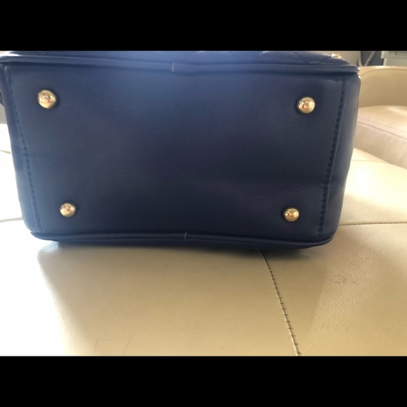 Brand New Navy Blue & Gold colored Backpack - Picture 7 of 8